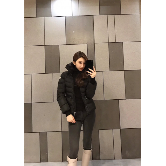 Moncler Moncler スリムダウンジャケットの通販 By ヨシエ S Shop モンクレールならラクマ