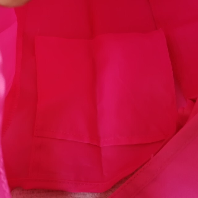 不二家(フジヤ)の未使用品 希少 ペコちゃん エコバッグ いちご ピンク レディースのバッグ(エコバッグ)の商品写真