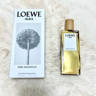 ロエベ(LOEWE)のロエベ LOEWE ピンクマグノリア 50ml 新品未使用(香水(女性用))