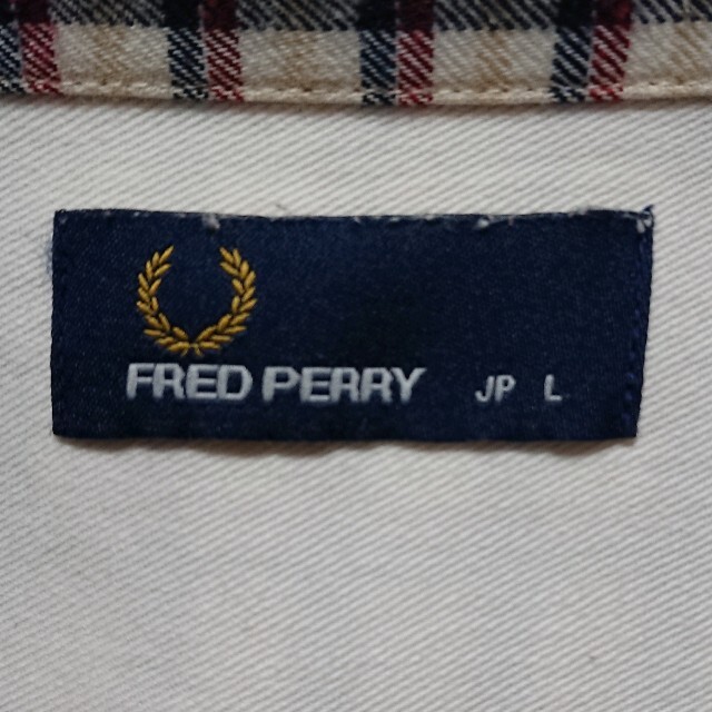 FRED PERRY(フレッドペリー)のFREDPERRY フレッドペリー チェック ワンポイント 刺繍 シャツ メンズのトップス(シャツ)の商品写真