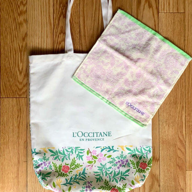 L'OCCITANE(ロクシタン)の新品未使用 ロクシタン L’OCCITANA トートバック.タオルハンカチ レディースのバッグ(トートバッグ)の商品写真