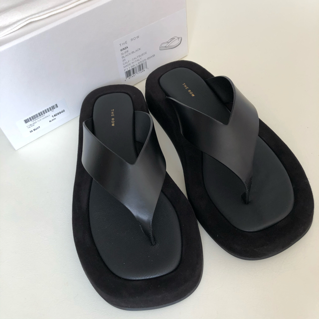 レディースyakkos99さまご専用☆THE ROW GINZA SANDAL ザロウ ギ