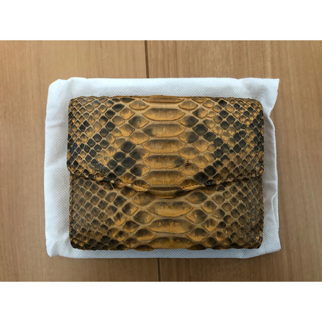 genuine python 財布