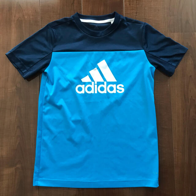 adidas(アディダス)の【150cm】アディダス adidas 半袖Tシャツ ブルー キッズ/ベビー/マタニティのキッズ服男の子用(90cm~)(Tシャツ/カットソー)の商品写真