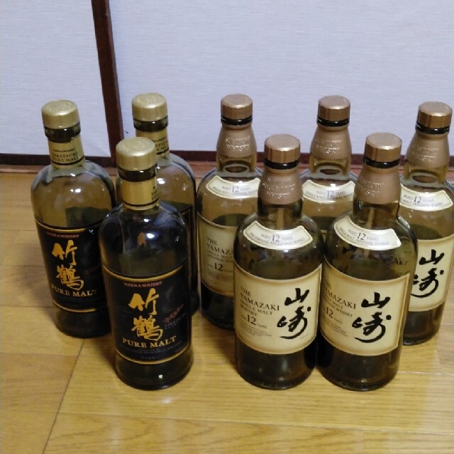 サントリー(サントリー)の山崎12年・竹鶴　空瓶 食品/飲料/酒の酒(ウイスキー)の商品写真