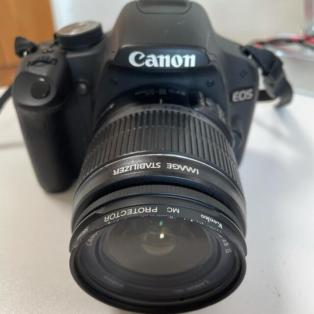 Canon(キヤノン)のEOS Kiss X3 ダブルズームキット スマホ/家電/カメラのカメラ(デジタル一眼)の商品写真