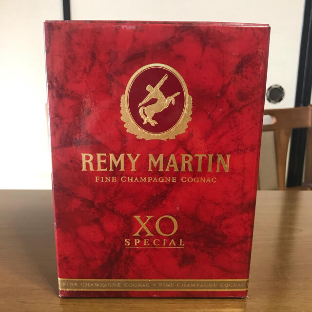 REMY MARTIN  XO   SPECIAL 食品/飲料/酒の酒(ウイスキー)の商品写真