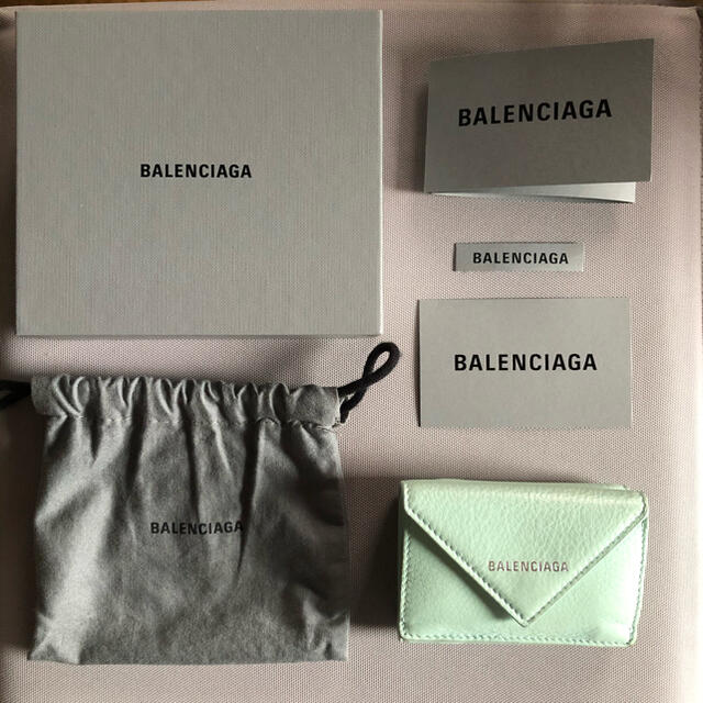 BALENCIAGA ペーパーミニウォレット