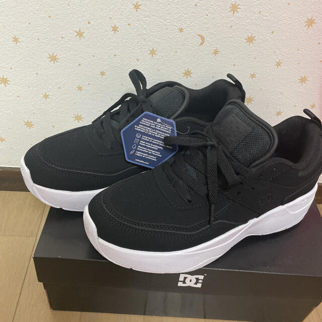 DC SHOES(ディーシーシューズ)の新品未使用　＊　DC スニーカー　DC　E.TRIBEKA PLATFORM レディースの靴/シューズ(スニーカー)の商品写真