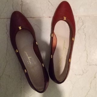 サルヴァトーレフェラガモ(Salvatore Ferragamo)のサルバドーレ  フェラガモ ☆茶   ヴァラリボンパンプス  正規品(ハイヒール/パンプス)