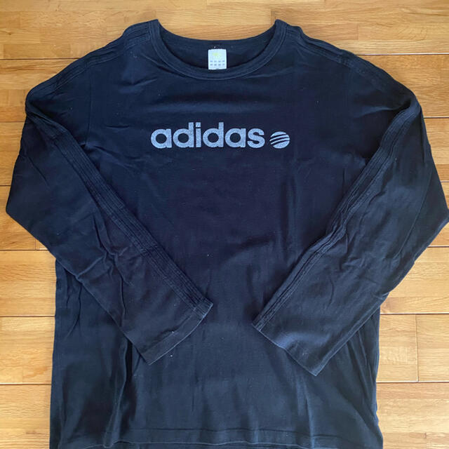 adidas(アディダス)のアディダス 長袖Tシャツ 黒 メンズ メンズのトップス(Tシャツ/カットソー(七分/長袖))の商品写真