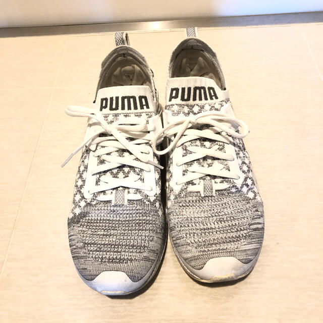 PUMA(プーマ)のPUMA スニーカー　25.5cm メンズの靴/シューズ(スニーカー)の商品写真