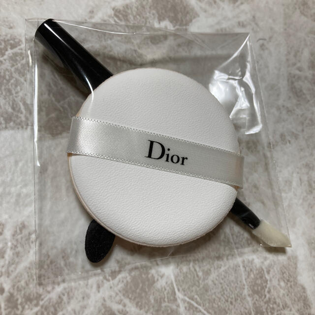 Dior(ディオール)のディオール　パフ　アイシャドウチップ コスメ/美容のメイク道具/ケアグッズ(パフ・スポンジ)の商品写真