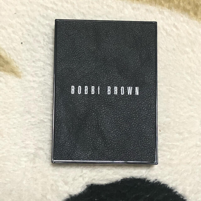 BOBBI BROWN(ボビイブラウン)のボビイブラウンエッセンシャルマルチカラーアイシャドウパレットウォームクランベリー コスメ/美容のベースメイク/化粧品(アイシャドウ)の商品写真