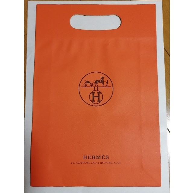 Hermes(エルメス)の【HERMES】ミレニアム2000年梱包紐＆2003年梱包紐＆未使紙袋 ハンドメイドの素材/材料(各種パーツ)の商品写真