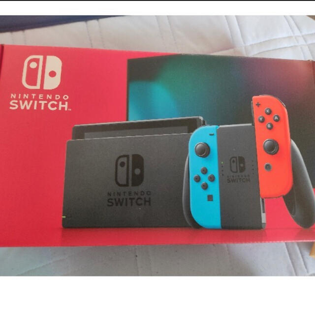 任天堂　Switch ネオン　新品未使用品　店舗印❗️7%引きクーポン❗️