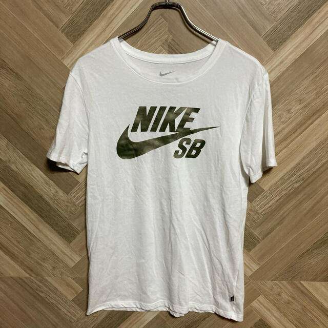 6 NIKE ナイキSBTシャツ ビックロゴ　Sサイズ