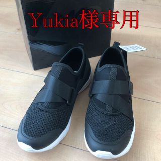 マッドフット(MAD FOOT)の【Yukia様専用】NIKEリュック&新品MAD FOOD! スニーカー黒(スニーカー)