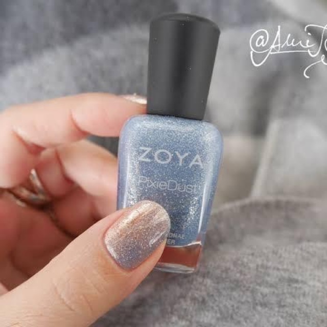 Essie(エッシー)のZOYA NYX ネイルポリッシュ コスメ/美容のネイル(マニキュア)の商品写真