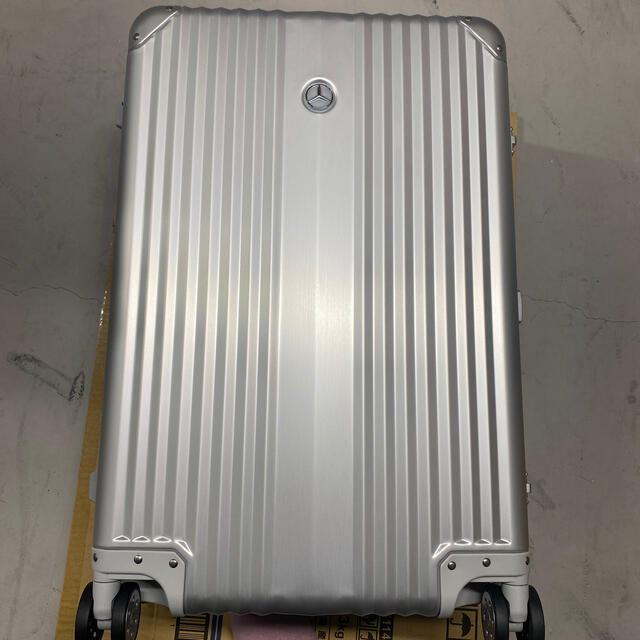 RIMOWA - メルセデスベンツスーツケース 65Lの通販 by さらびー's shop｜リモワならラクマ