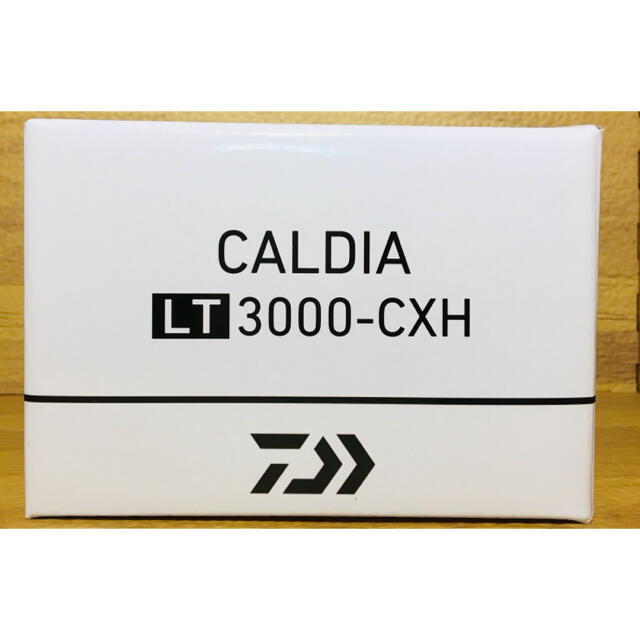 DAIWA(ダイワ)の新品未開封　21 カルディアLT 3000-CXH ダイワ  スポーツ/アウトドアのフィッシング(リール)の商品写真