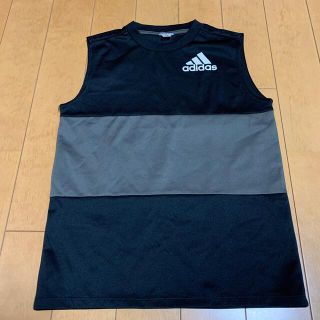 アディダス(adidas)のadidas アディダス ノースリーブ シャツ 150 黒(Tシャツ/カットソー)