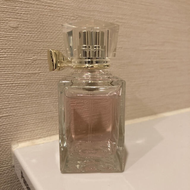 Christian Dior(クリスチャンディオール)のmomo様専用♡ミスディオール♡  Christian Dior 50ml コスメ/美容の香水(香水(女性用))の商品写真