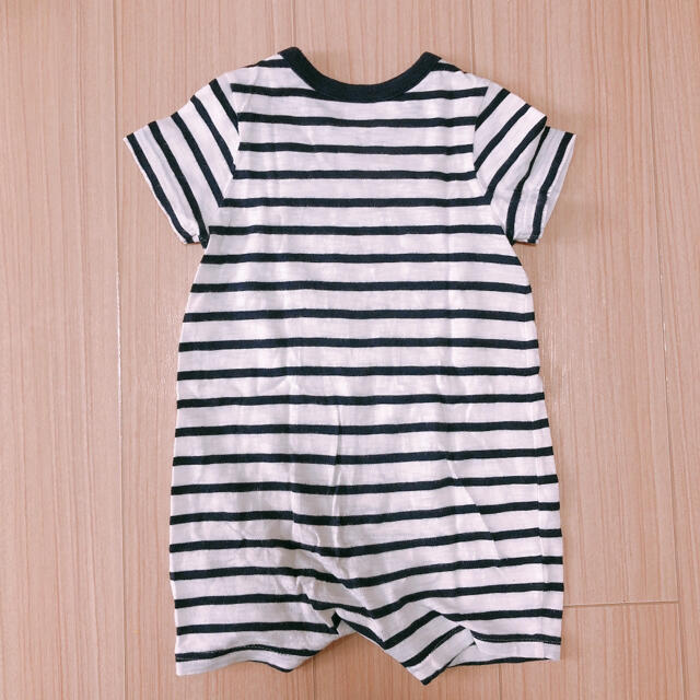 babyGAP(ベビーギャップ)のbabyGAP ロンパース　90 キッズ/ベビー/マタニティのキッズ服男の子用(90cm~)(その他)の商品写真