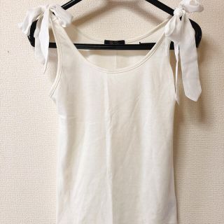 ティップトップ(tip top)の春物、夏物どんどん出品❣️tip top トップス タンクトップ リボン　(タンクトップ)