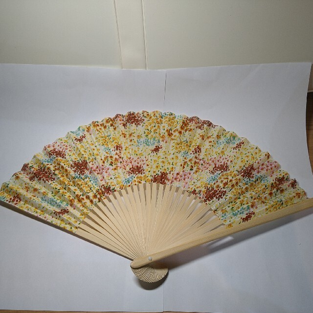 【新品】扇子 レディース メンズの水着/浴衣(和装小物)の商品写真