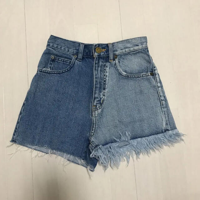 moussy(マウジー)の心様専用【新品】MOUSSY デニムショートパンツ サイズ1 レディースのパンツ(ショートパンツ)の商品写真