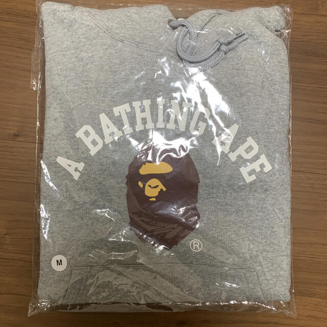 メンズA Bathing APE パーカー　Mサイズ