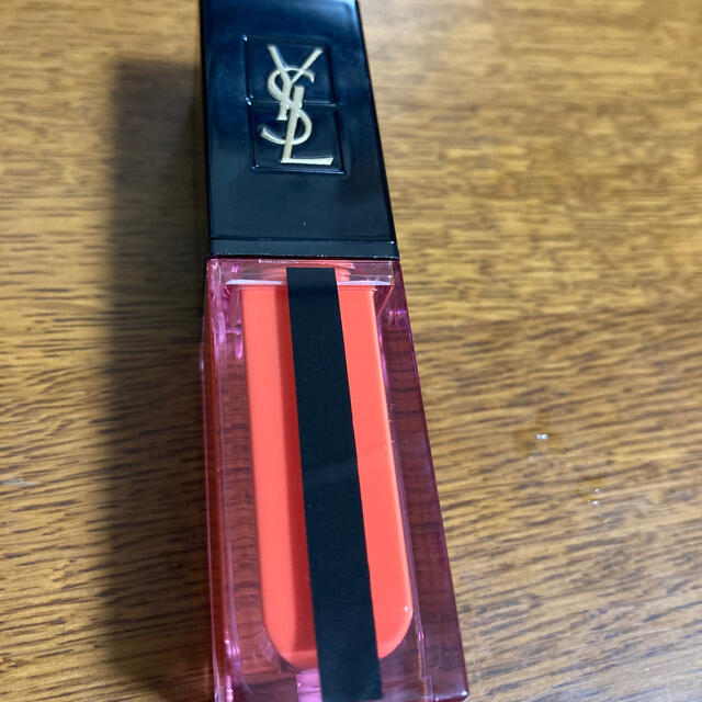 Yves Saint Laurent Beaute(イヴサンローランボーテ)のルージュ ピュールクチュール ヴェルニ ウォーターステイン 605 コスメ/美容のベースメイク/化粧品(口紅)の商品写真