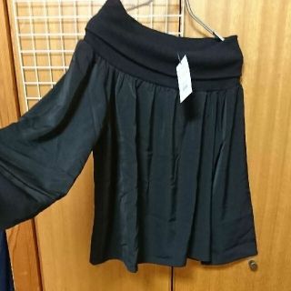 エモダ(EMODA)の新品EMODA  FOLD WIDE SLEEVE TOP/ブラック(その他)