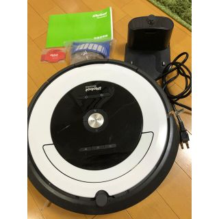 アイロボット(iRobot)のルンバ　680(掃除機)