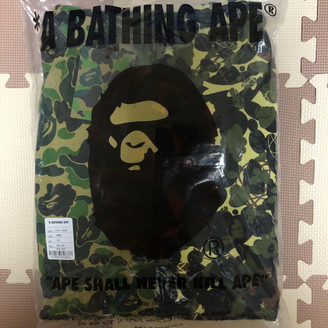 A BATHING APE(アベイシングエイプ)のBAPE×UNKLEワイドシャークパーカー 3XL メンズのトップス(パーカー)の商品写真