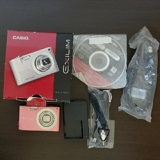 カシオ(CASIO)のCASIO  デジタルカメラ　EX-Z100　ピンク(コンパクトデジタルカメラ)