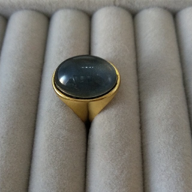 R179大粒ストーン付きマジックリング レディースのアクセサリー(リング(指輪))の商品写真