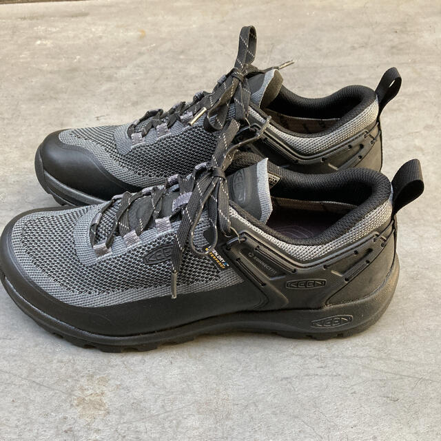 KEEN(キーン)の【のりお様専用】KEEN CITIZEN EVO ハイキングシューズ 27cm メンズの靴/シューズ(スニーカー)の商品写真