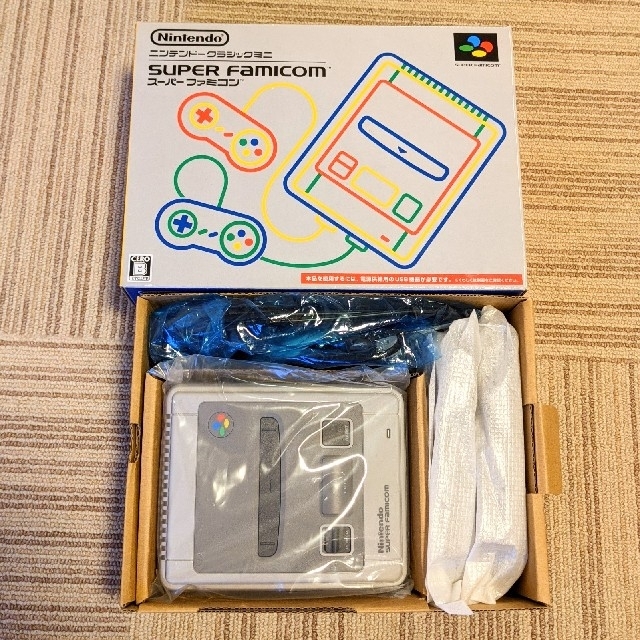 ニンテンドークラシックミニ　スーパーファミコン　Nintendo　ゲーム機　ミニ