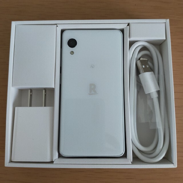 rakuten mini　ホワイト 3