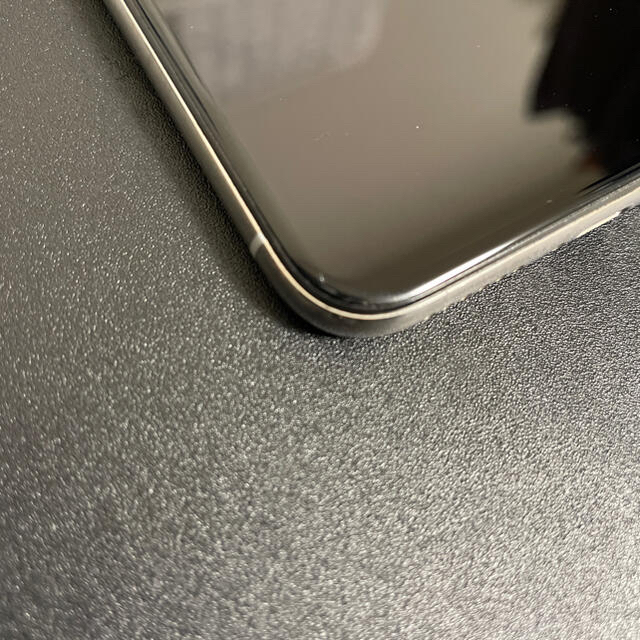 iPhone - iPhone X Silver 64GB docomoの通販 by すずたろ's shop 