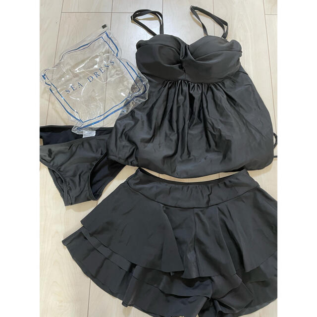 titivate(ティティベイト)のtitivate SEA DRESS キャミソール 水着 セット 黒 レディースの水着/浴衣(水着)の商品写真