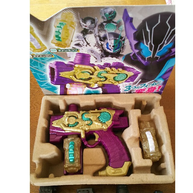 BANDAI - 仮面ライダービルドDXトランスチームガン、ネビュラ