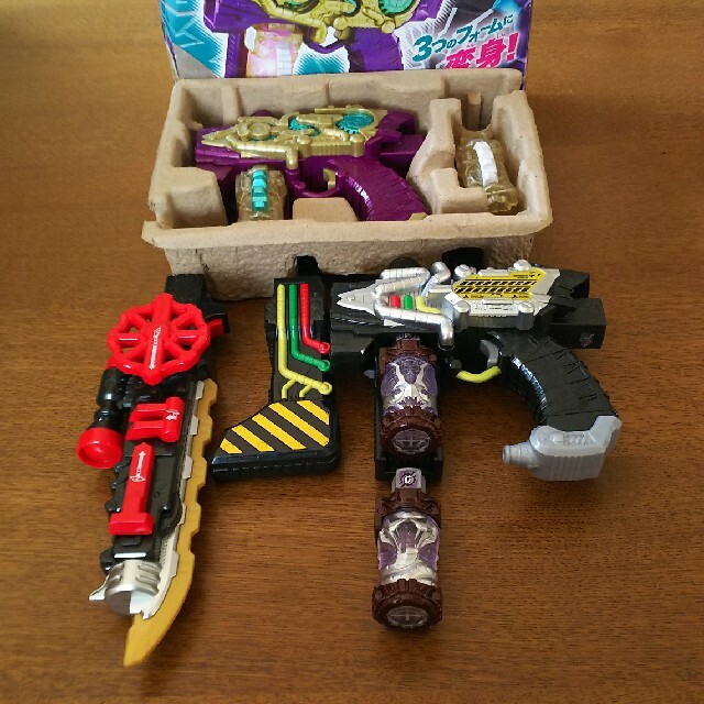 BANDAI - 仮面ライダービルドDXトランスチームガン、ネビュラ BANDAI - 仮面ライダービルドDXトランスチームガン、ネビュラ