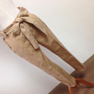 イエナ(IENA)のIENA ウエストリボンパンツ(クロップドパンツ)