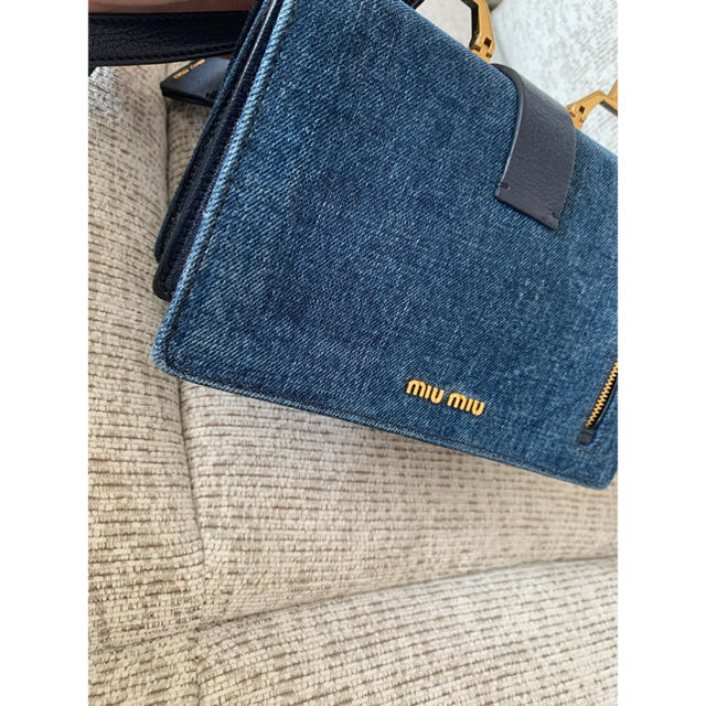 20400円最新作特価 ネット通販売 MIUMIU デニムショルダーバッグ