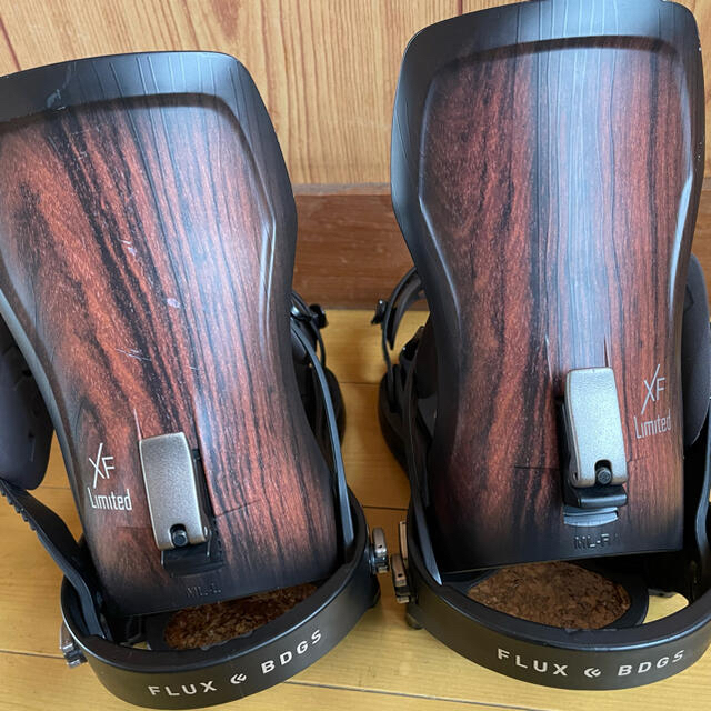 FLUX XF LTD 19-20モデル Mサイズ バインディング スノーボード FLUX XF LTD 19-20モデル Mサイズ バインディング スノーボード