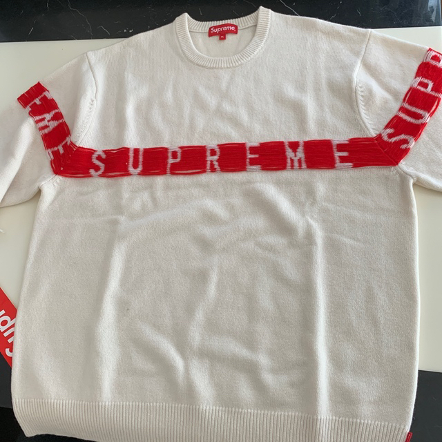 Supreme(シュプリーム)のsupreme Inside Out Logo Sweater 白XL メンズのトップス(ニット/セーター)の商品写真