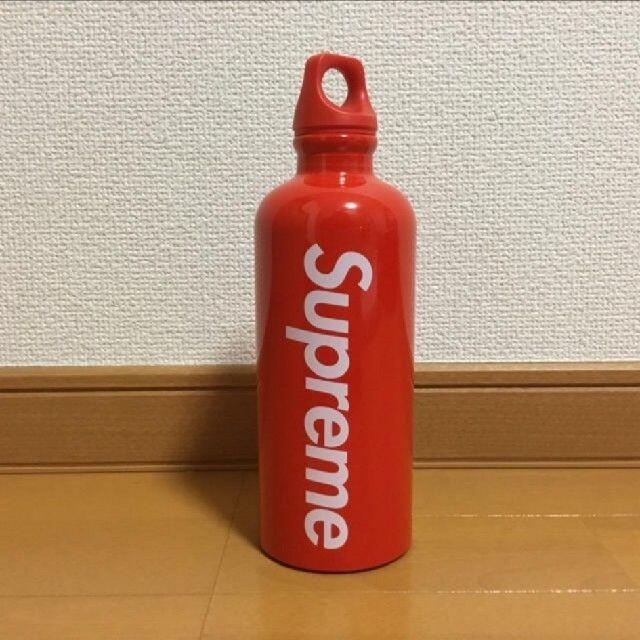 Supreme/SIGG Traveller 0.6L WATER BOTTLE